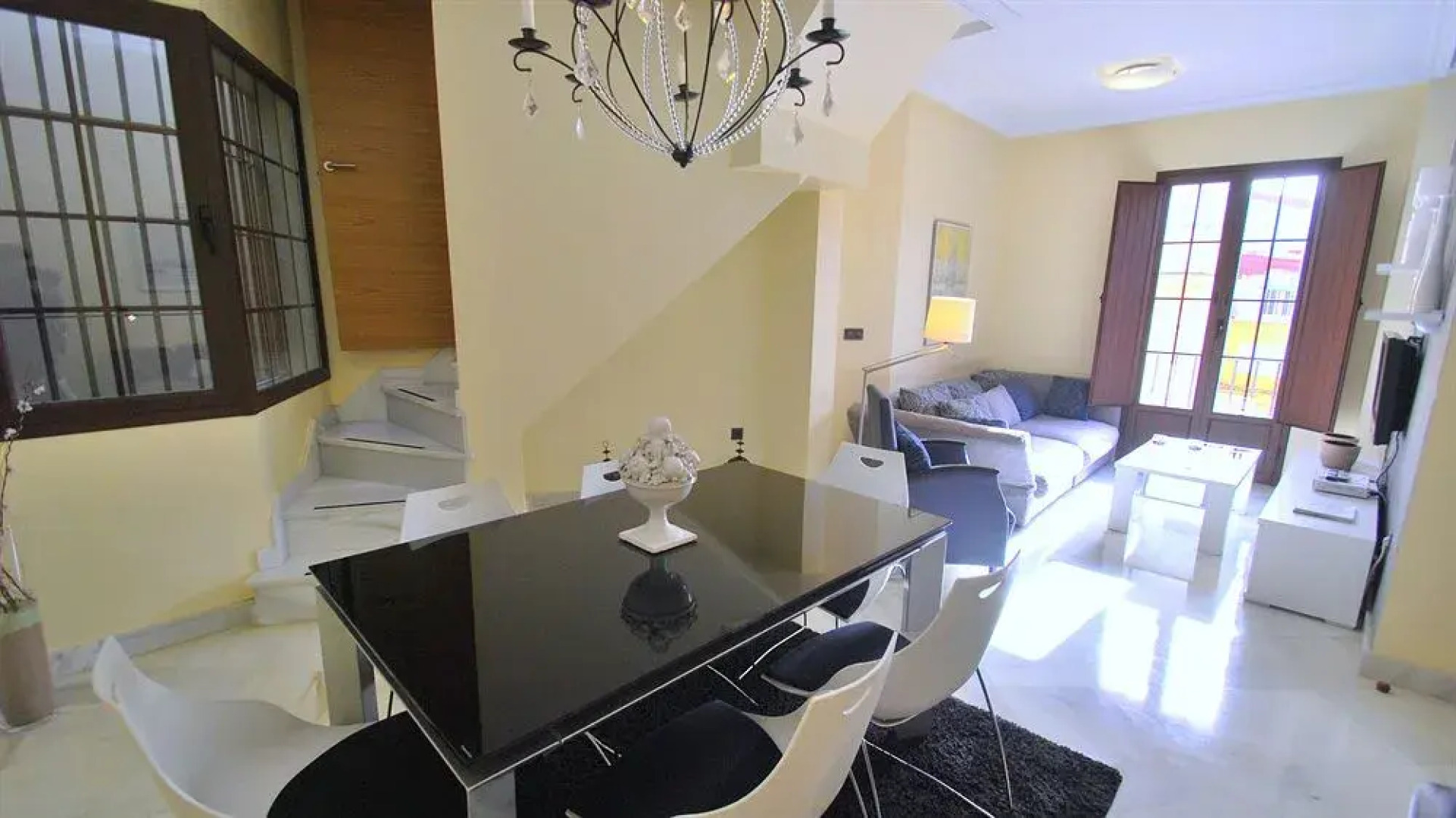 Living Sevilla Apartments