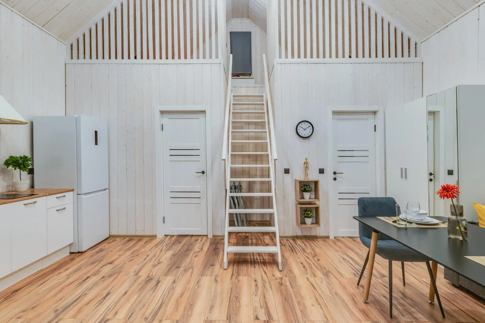 Загородный дом с баней на дровах