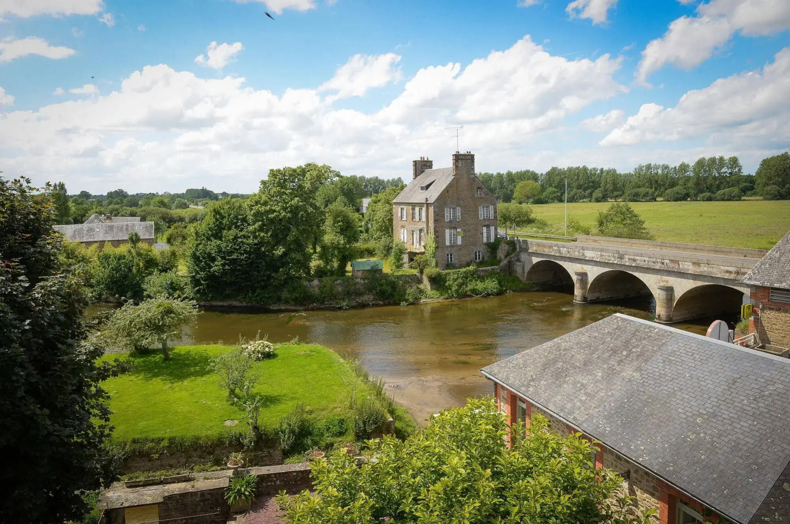 Logis Auberge de la Sélune