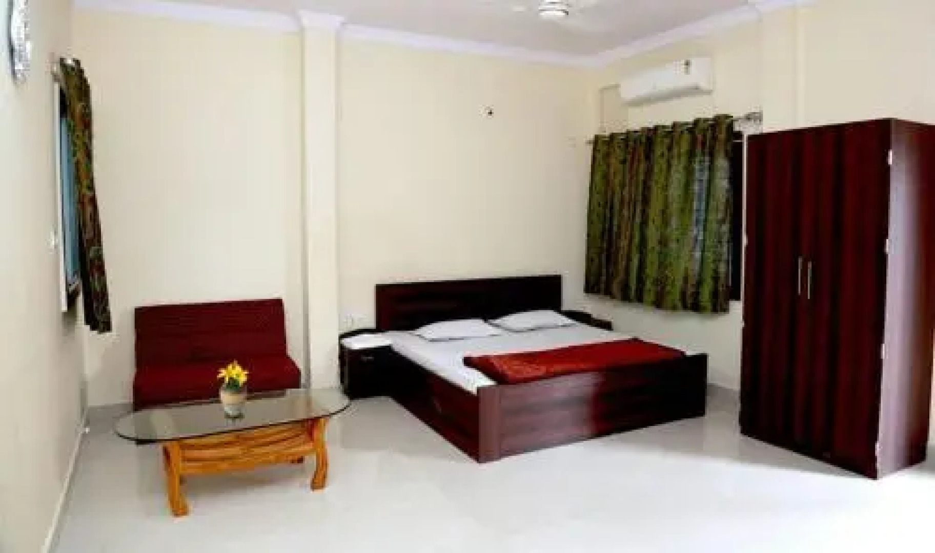 Hotel Shri Narayan palace