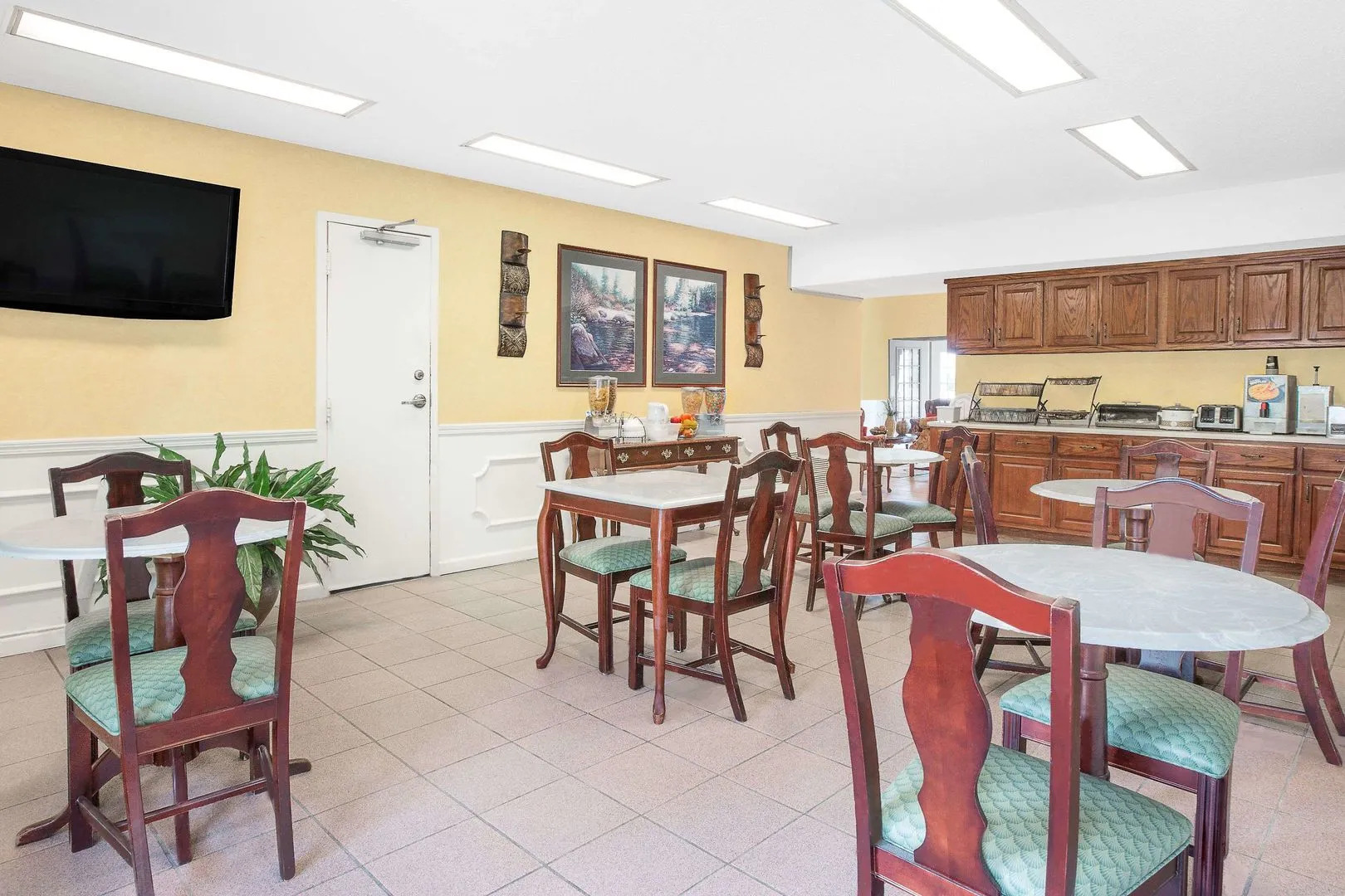 Bonita Lakes Inn by Capital O Meridian I20