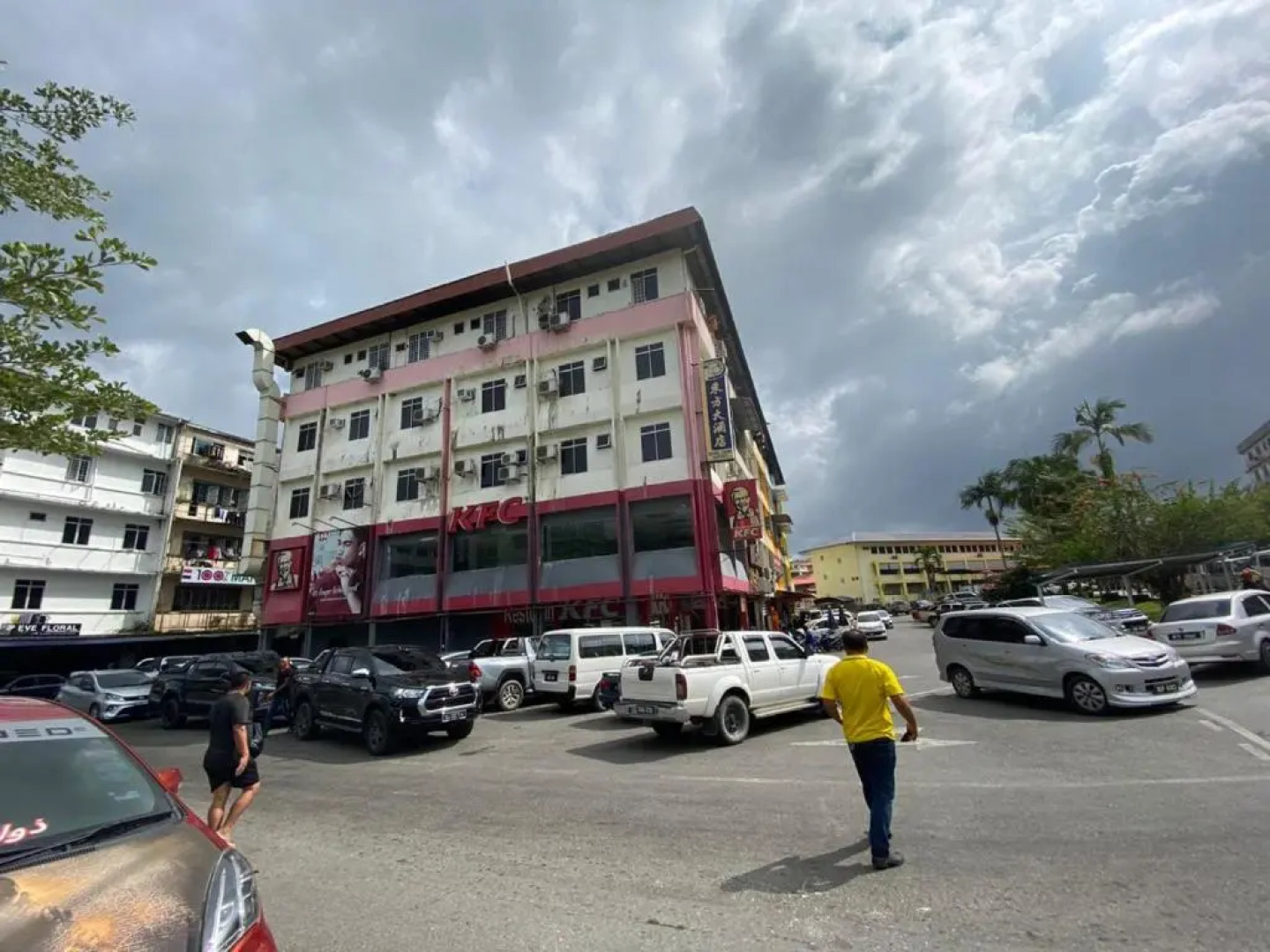 OYO 90739 Dung Fang Hotel