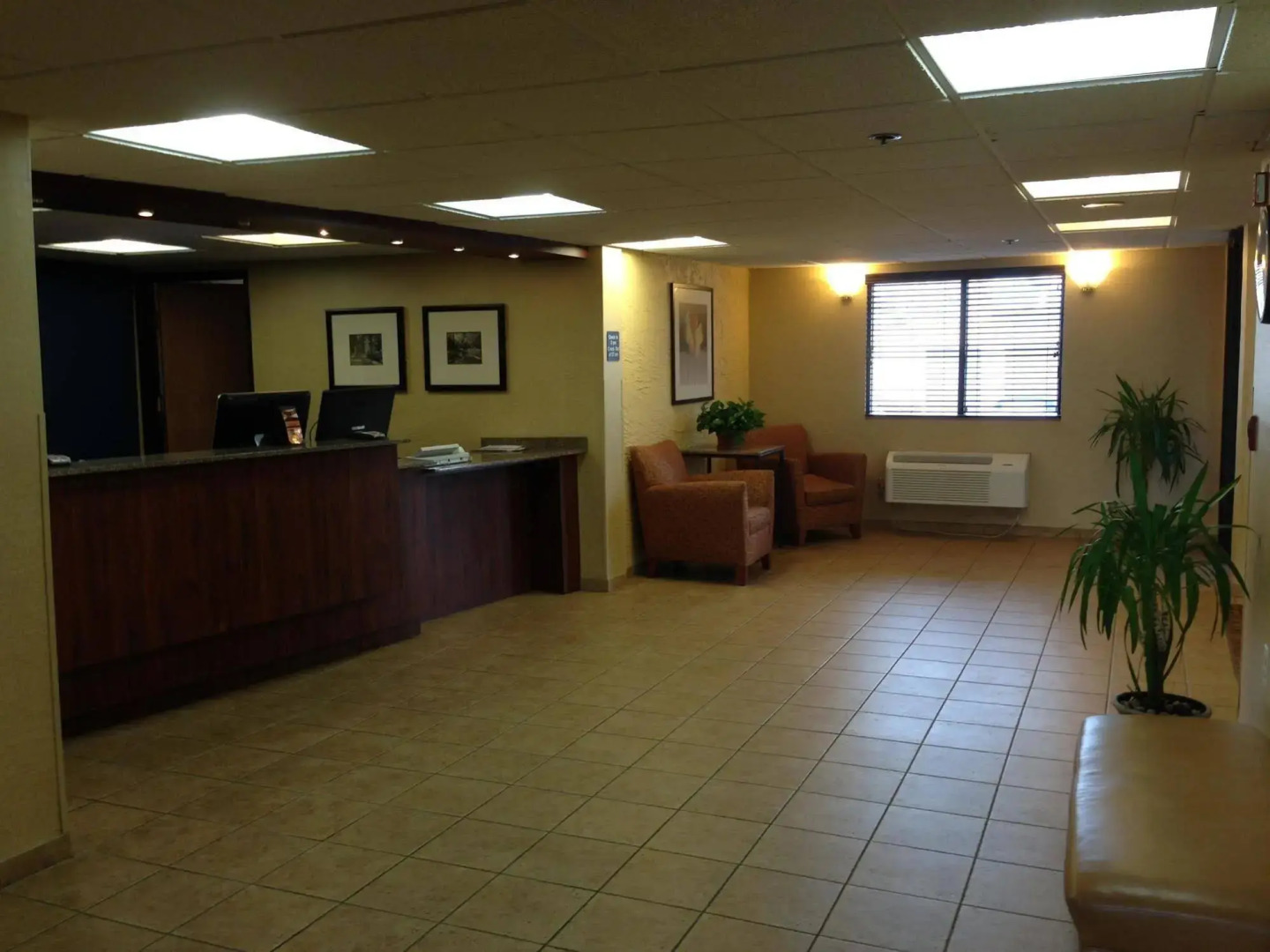 Motel 6 Elk Grove Village, IL