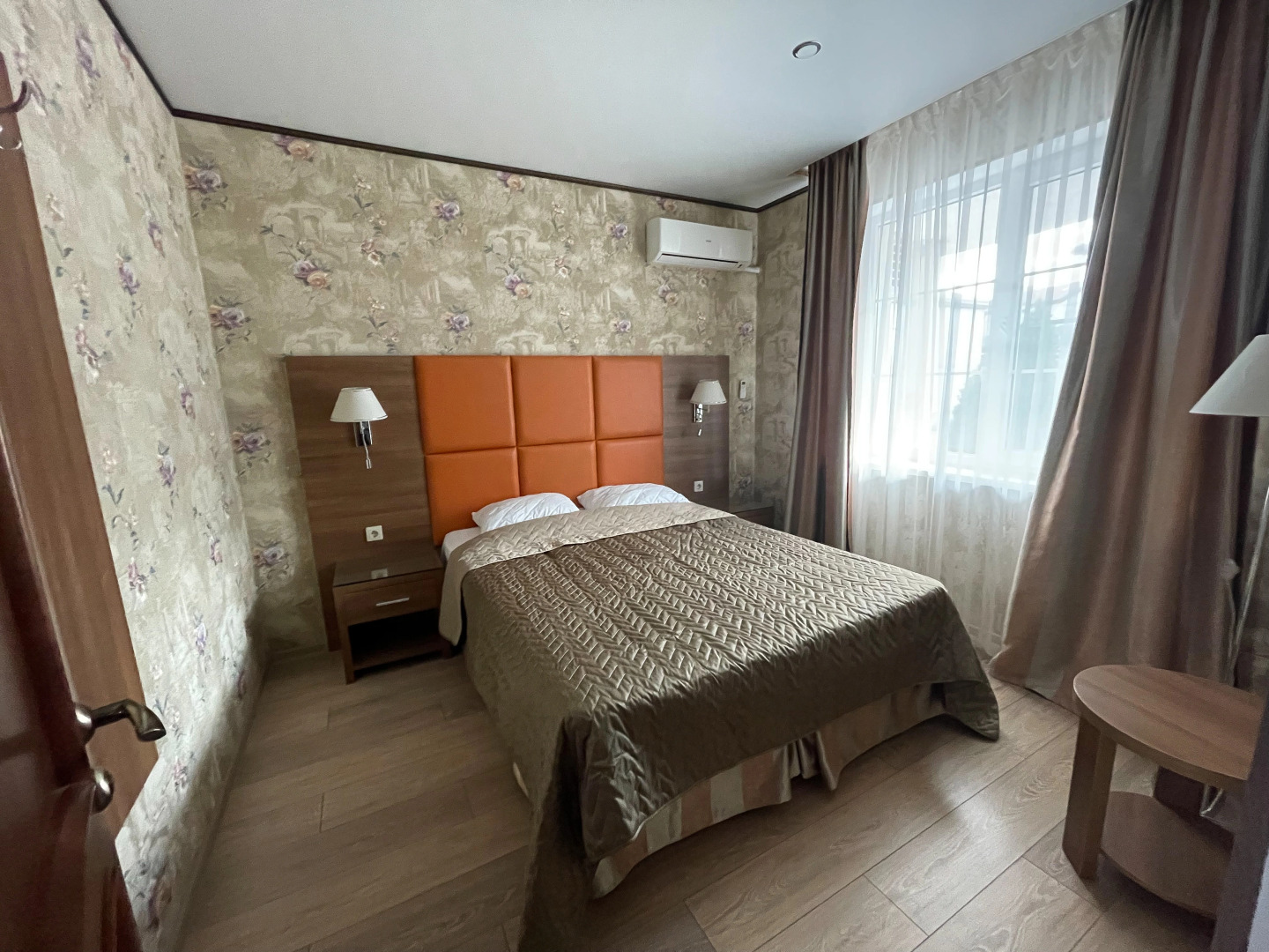 Апартаменты Кедровая Каб