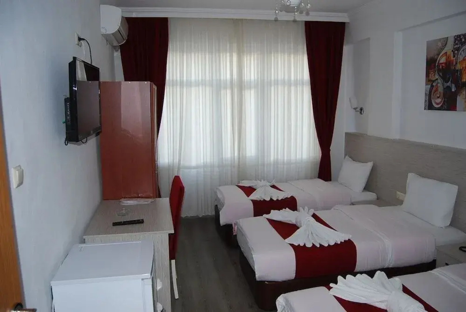 Ferah Hotel