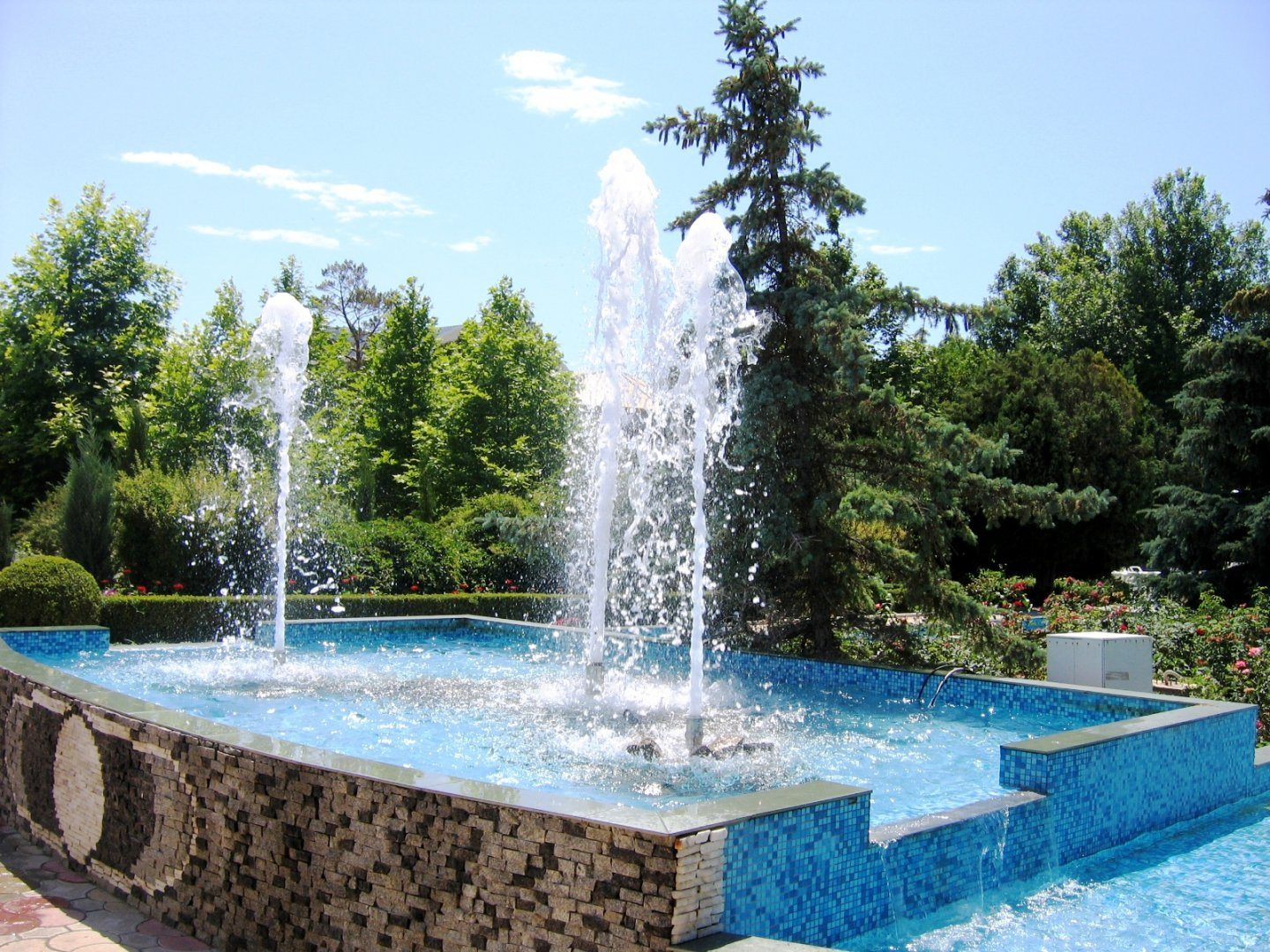 Luchezarnyj (Nikolaevka)