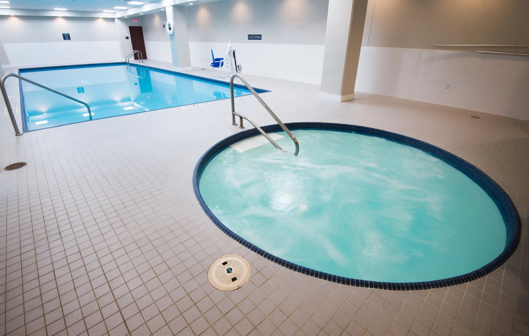 Crowne Plaza Cleveland at Playhouse Square by IHG