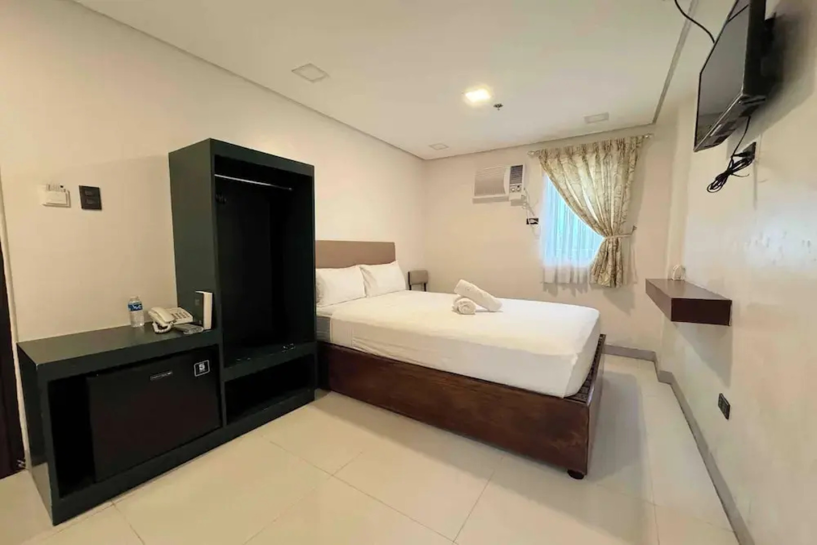 Belltower CSheLi Suites Bantay - Vigan