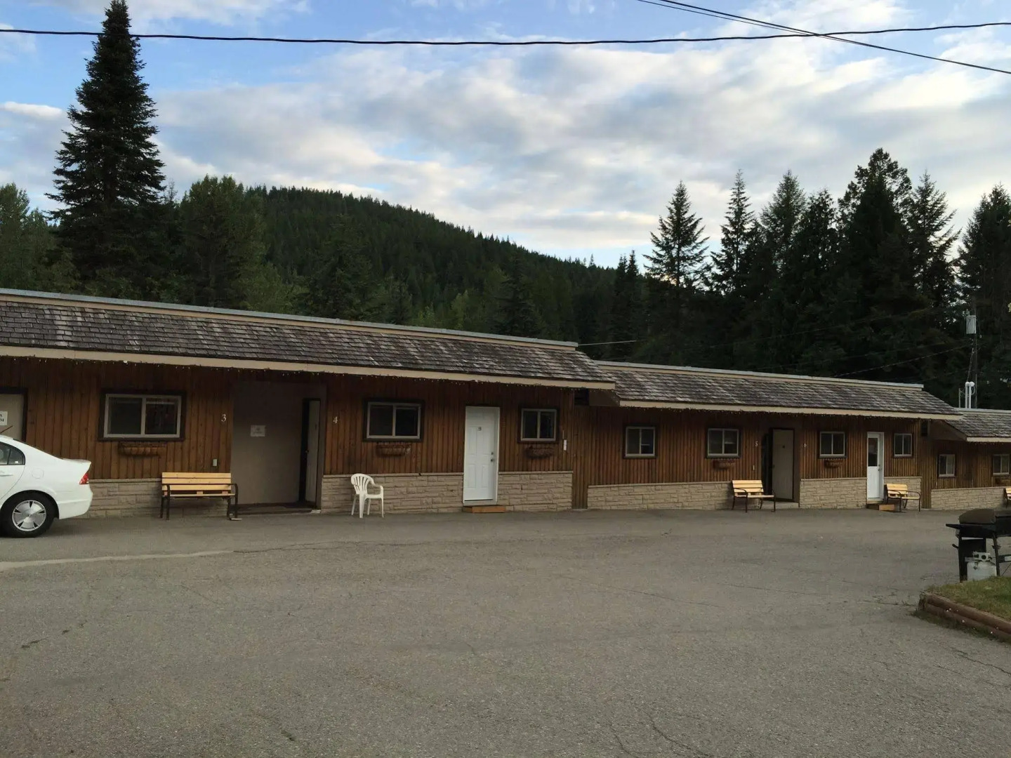 Rossland Motel