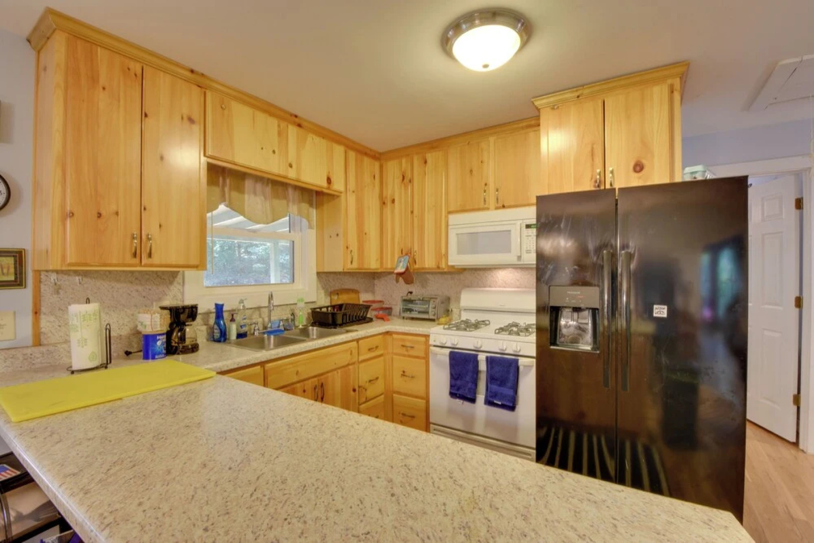 Peaceful Lake Hartwell Hideaway w/ Boat Dock!