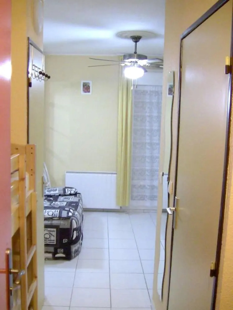 Studio in Lamalou les Bains, With Wonderful Mountain View, Furnished Balcony and Wifi