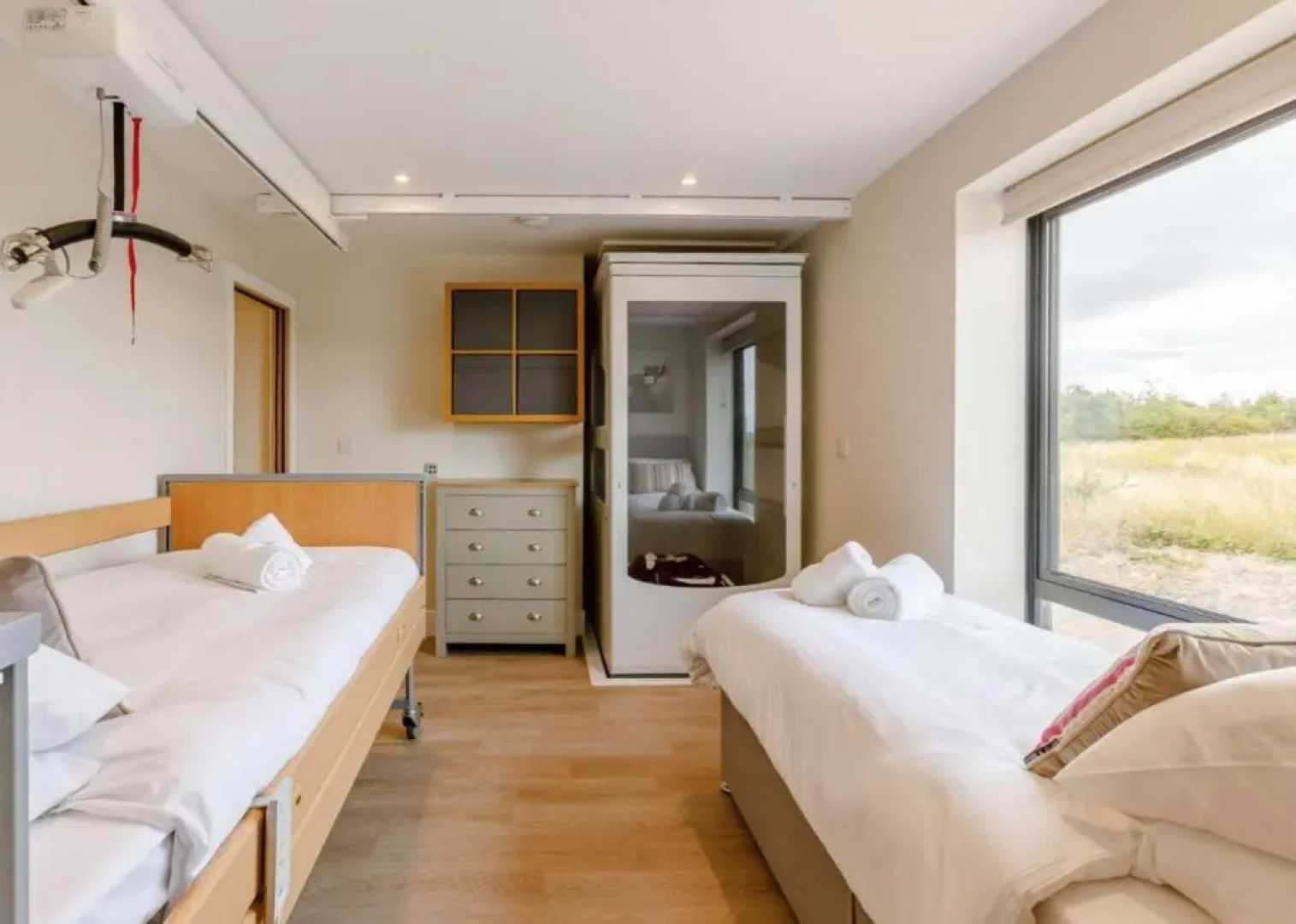 Fully Accessible-disabled Adapted-hot Tub-pets