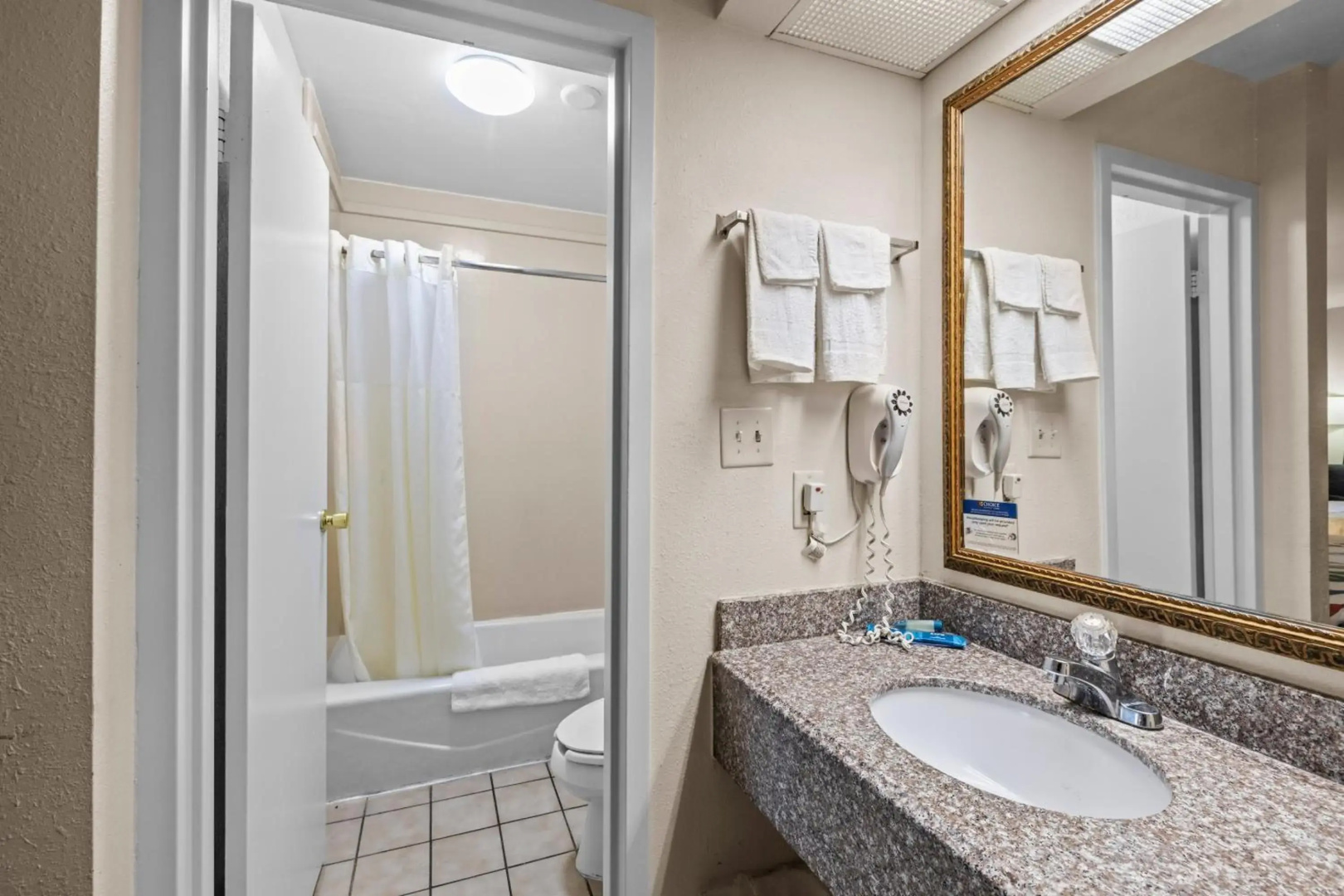Quality Hotel Morehead City