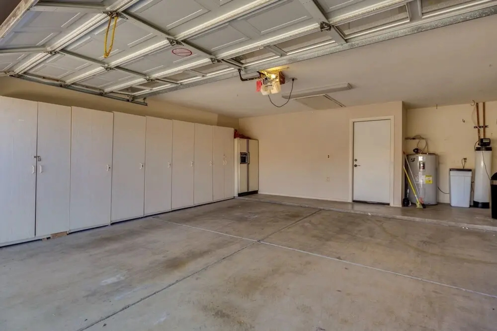 Sack Dr 3 Bedrooms 2 Bathrooms Home