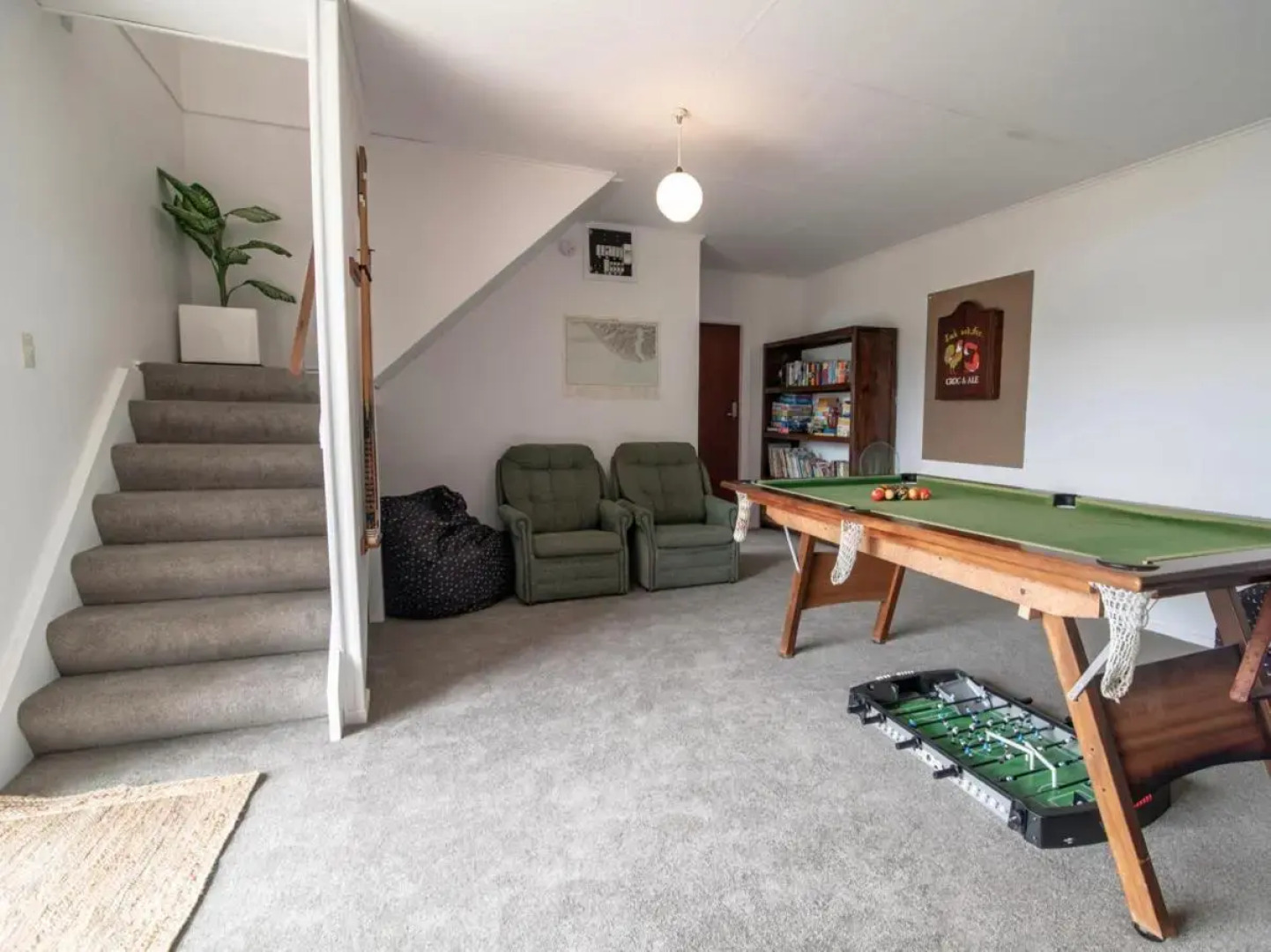 Kingfisher's Perch - Takamatua Holiday Home