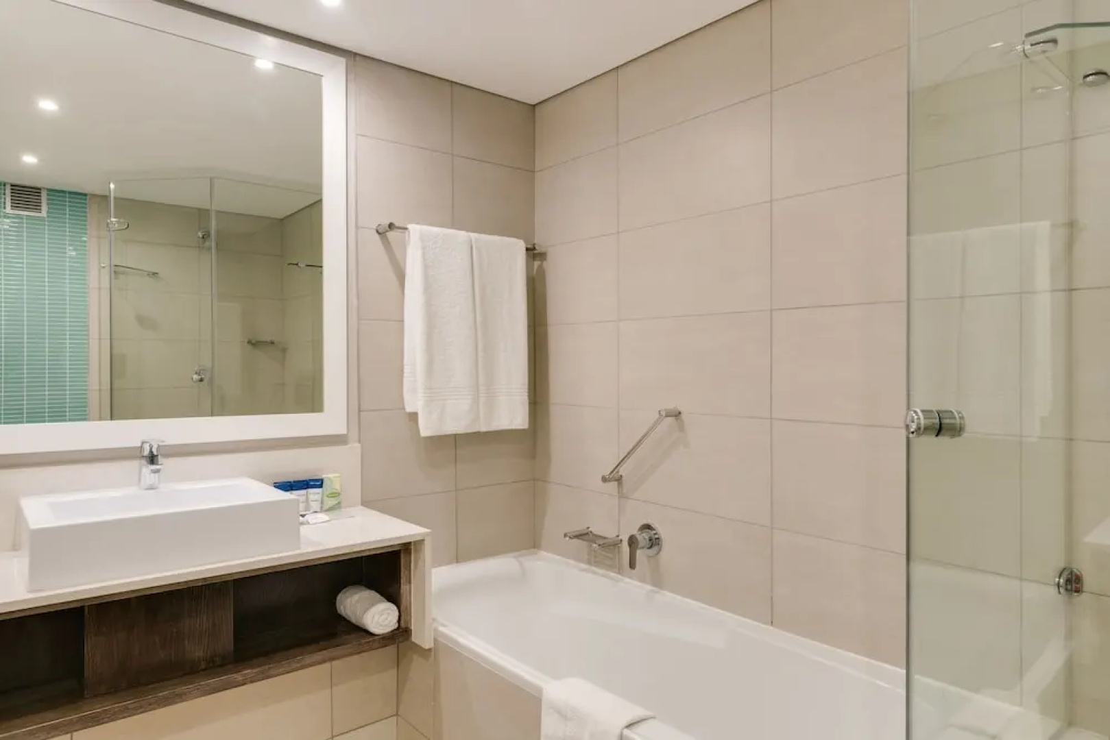Protea Hotel by Marriott Karridene Beach