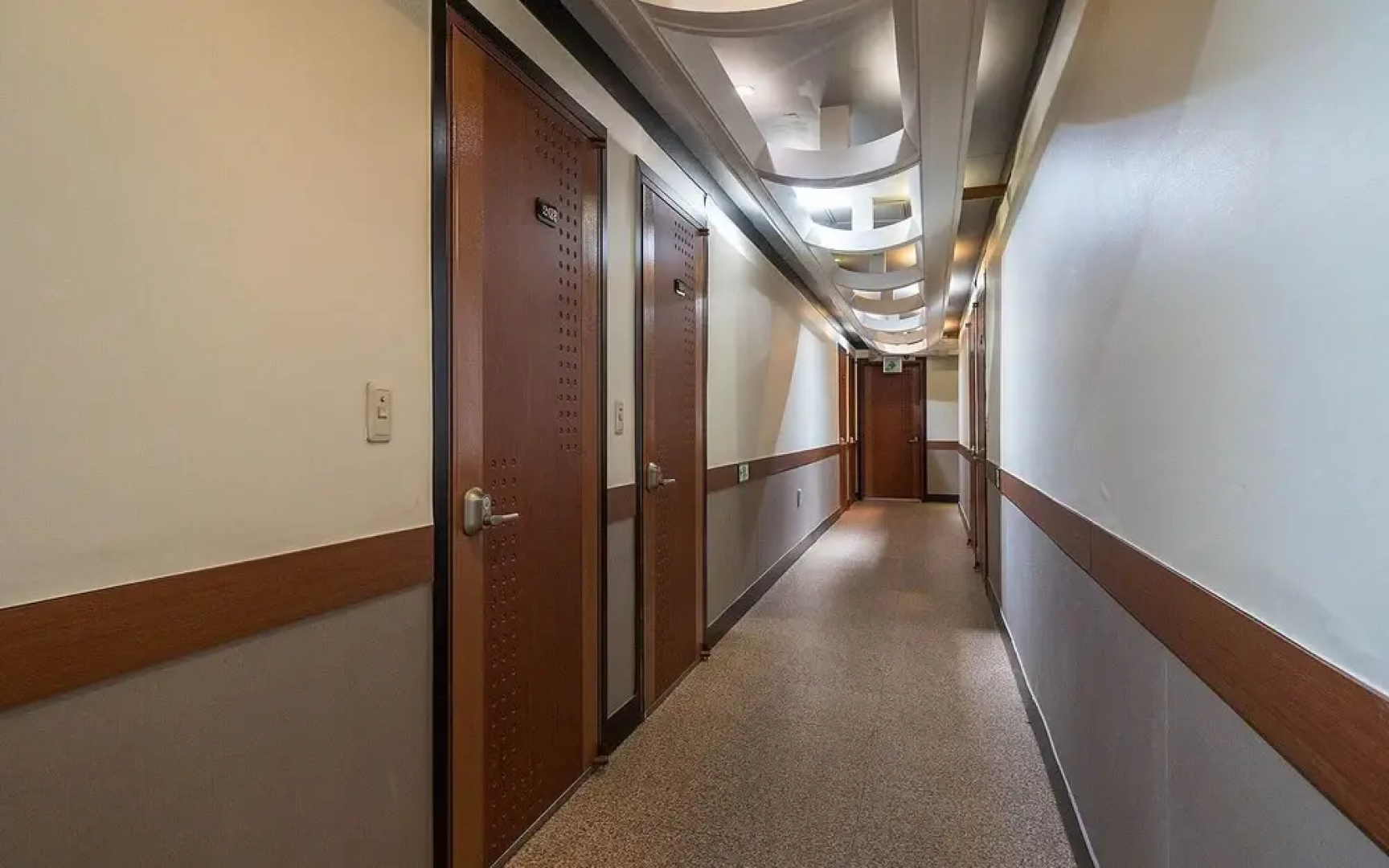 Taebaek Tourist Hotel