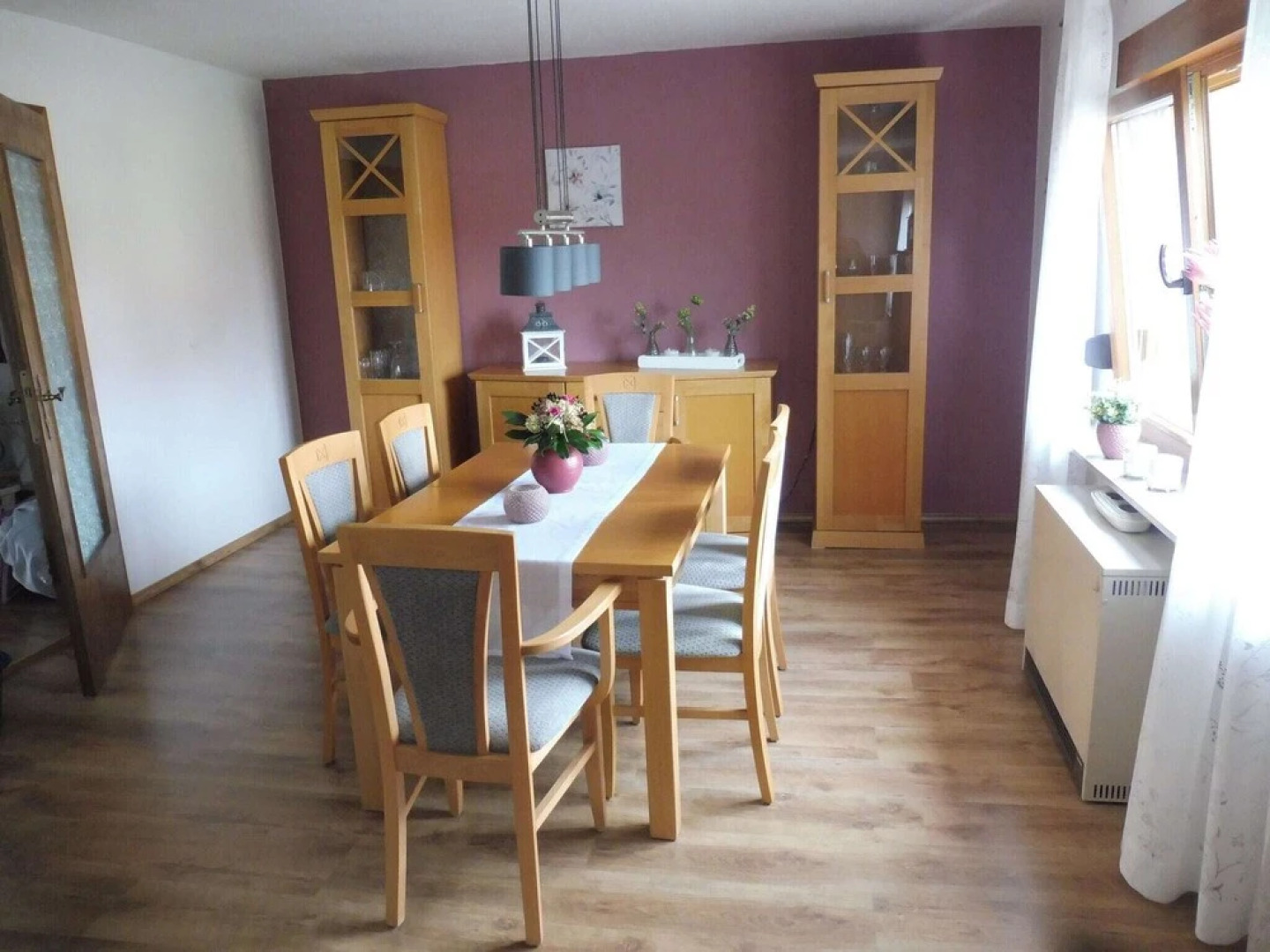 Spacious Apartment in Pracht near Forest