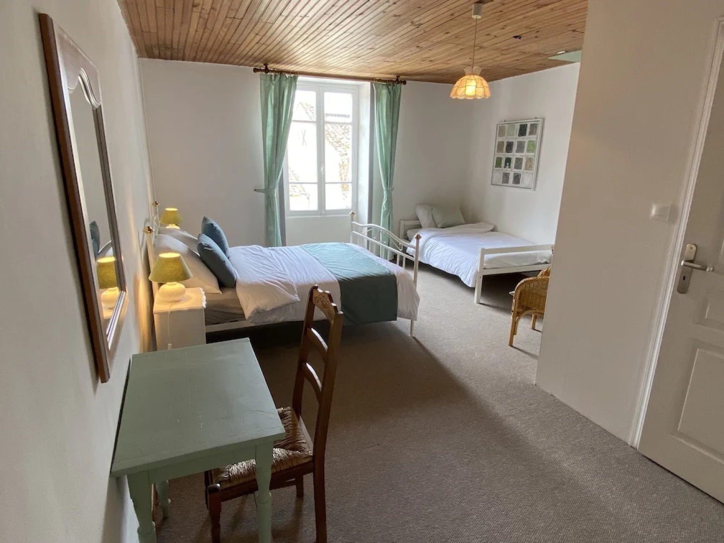 L ancien Cafe - Luxury Suites and Gites