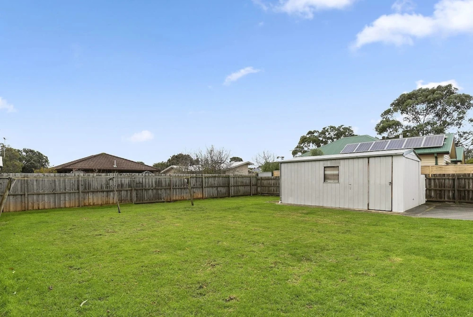 Settle in on 260 Settlement in Cowes