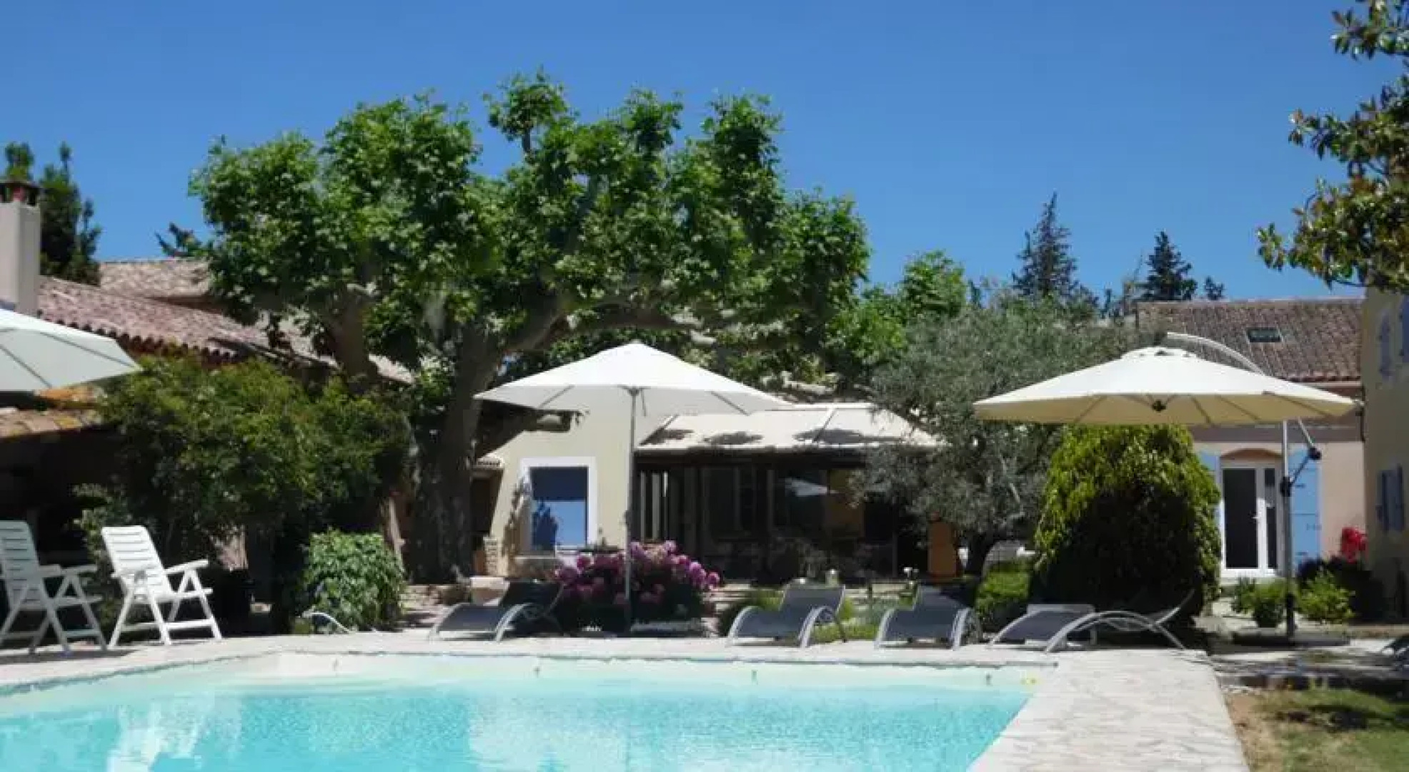 Chambres dhôtes Le Mas Du Platane