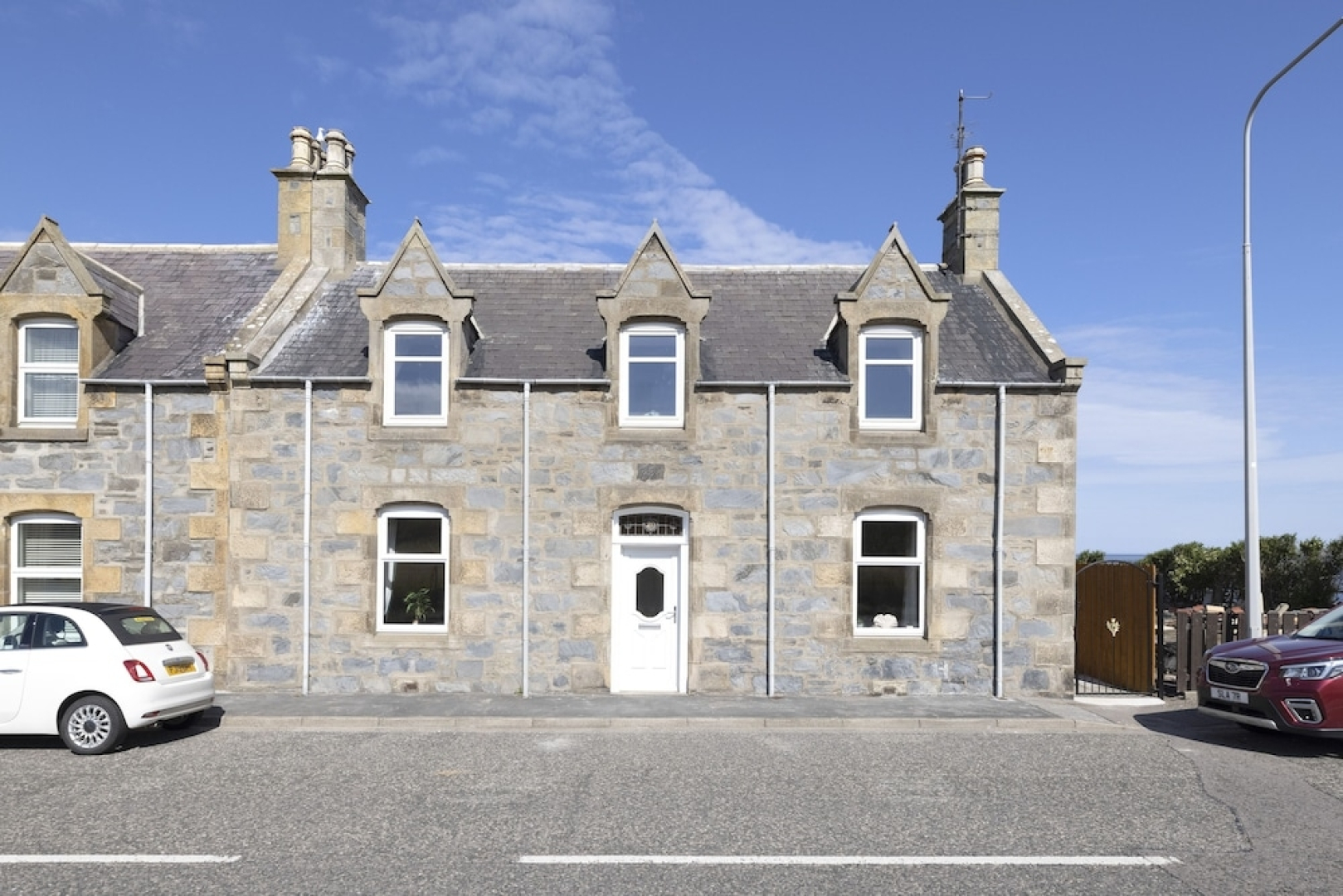 JOIVY Aurora House - 4 Bed With Hot Tub And Sea View