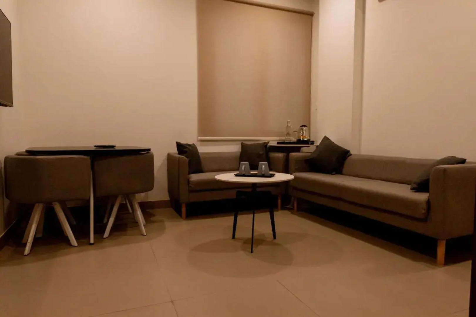 Dreamotel Luxury Suits And Rooms