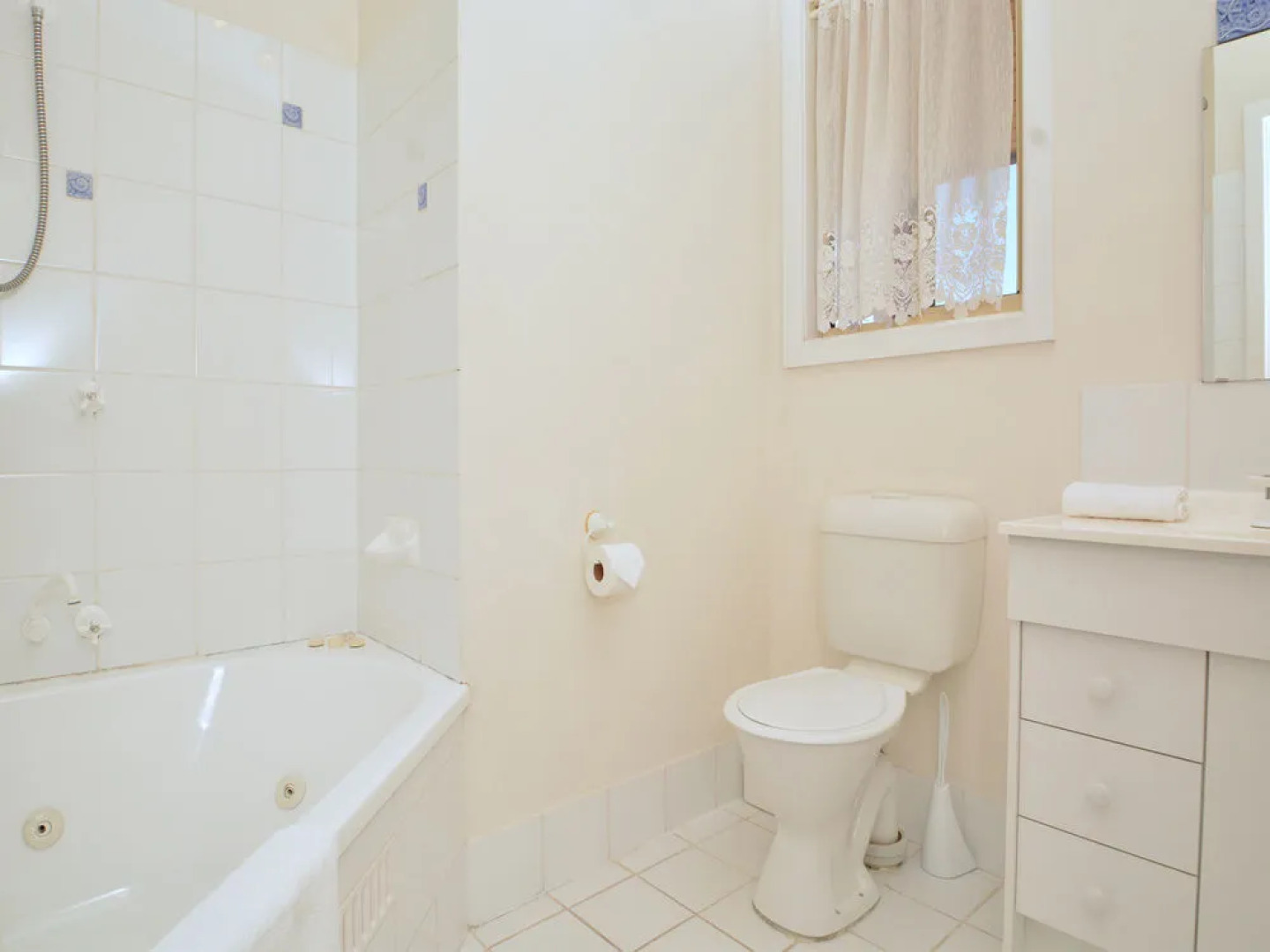 Madigan Wine Country Cottages