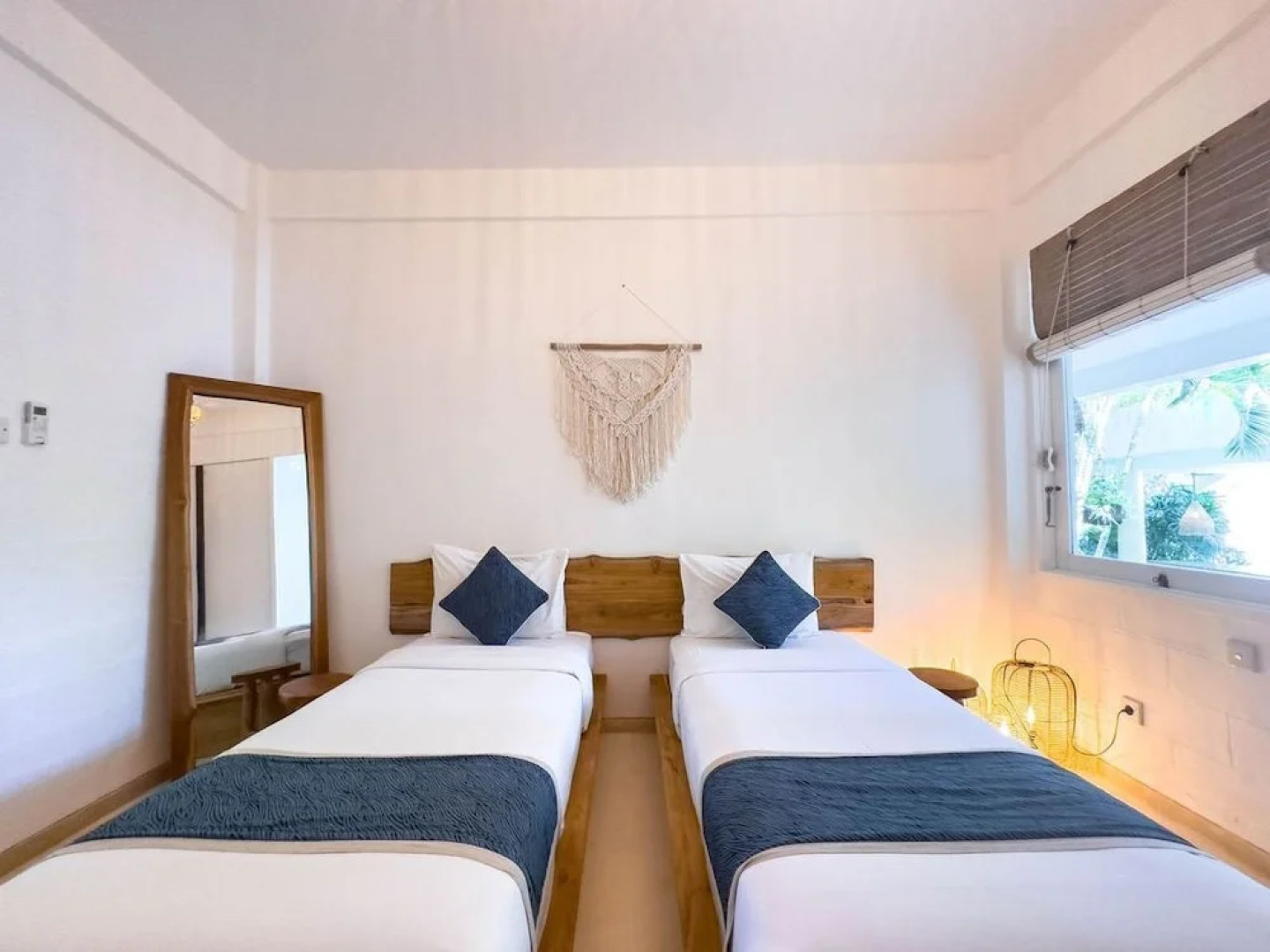 The Green Room Canggu - Hostel