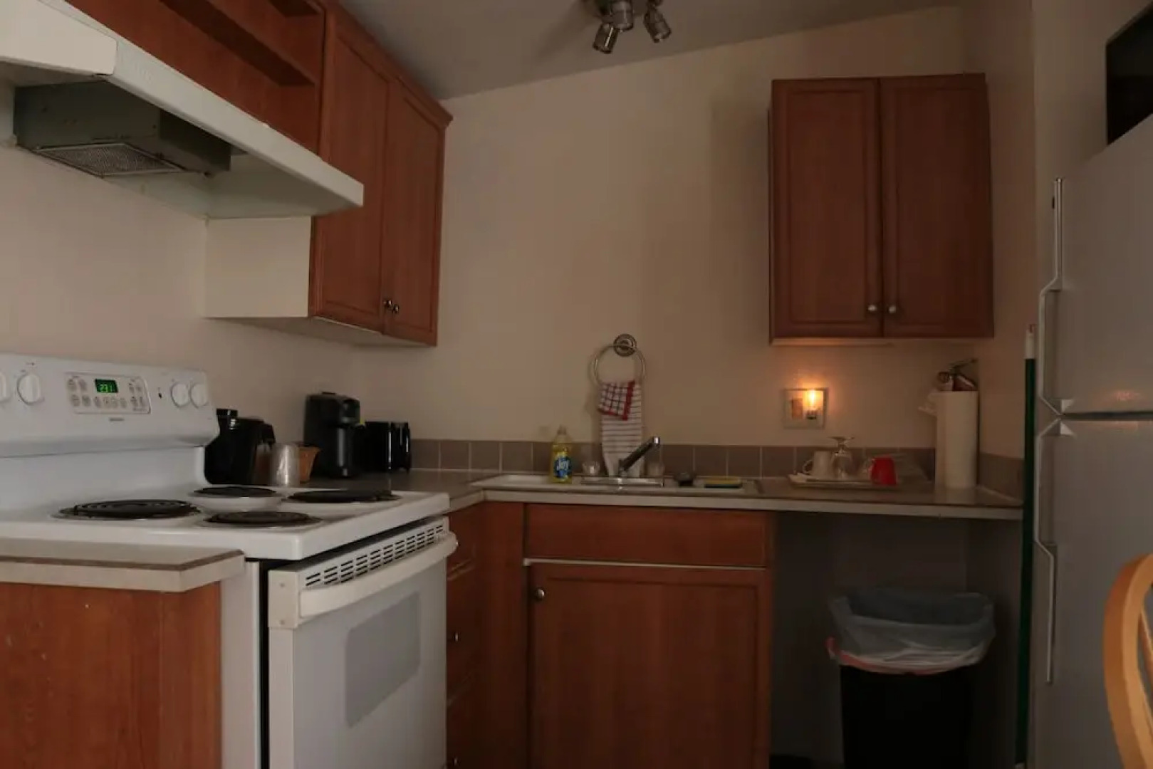 Grand Canyon Caverns Inn