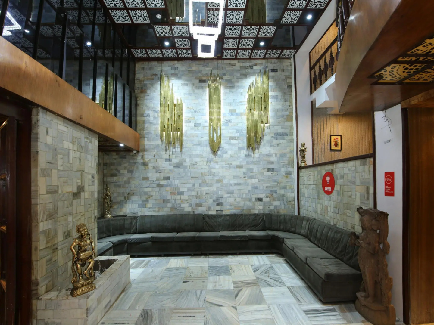 OYO 9747 Hotel Utsav