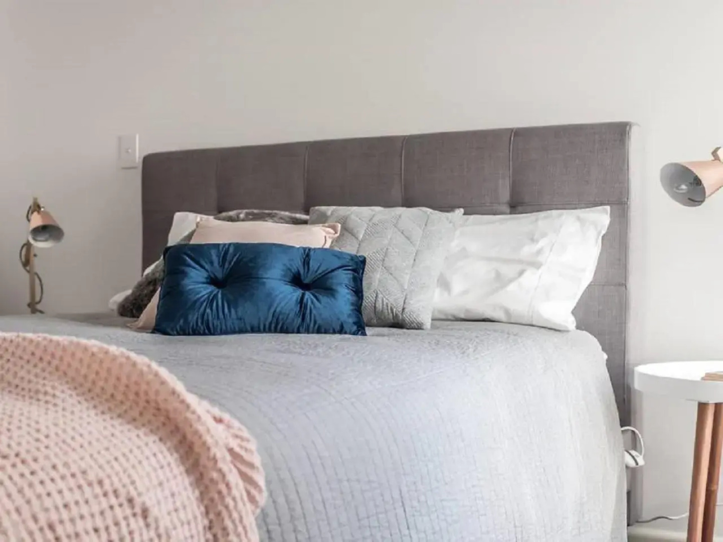 Bellerive Marina View Apartments No 28