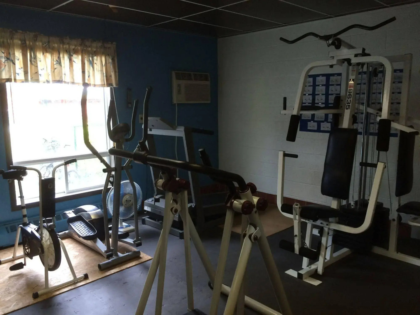 Blueberry Hill Motel