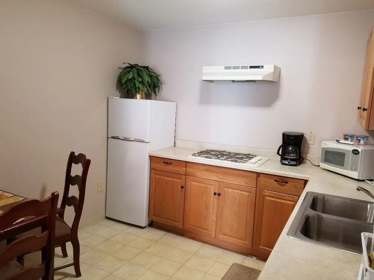 The Carriage House Inn