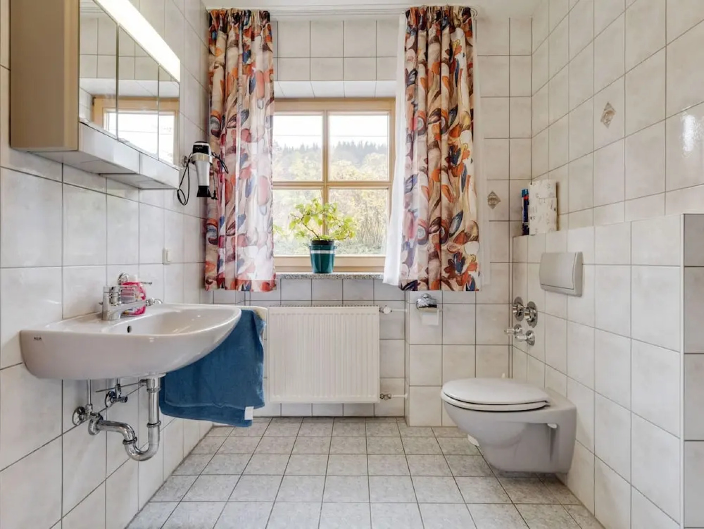 Apartment With all Amenities, Garden and Sauna