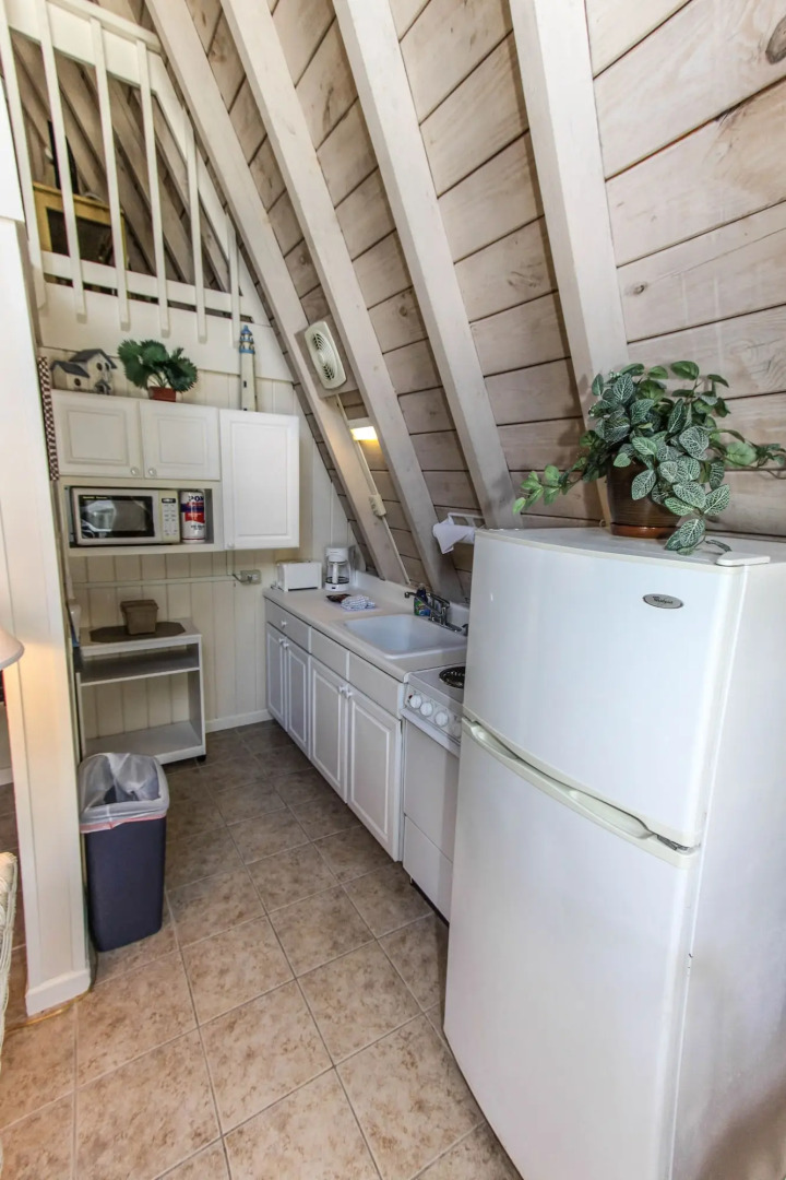 Anchor Inn and Cottages