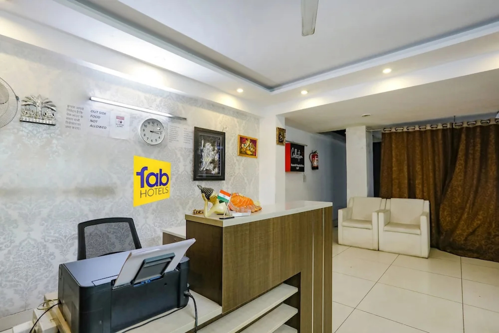 FabHotel Comfirt Inn