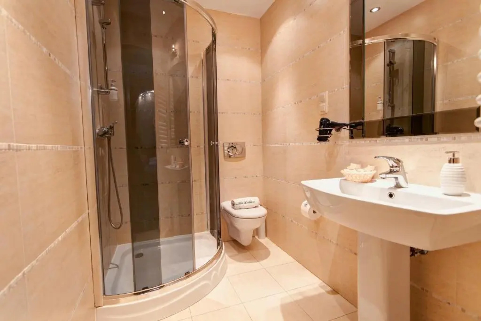 Willa Lubicz Apartamenty Rodzinne w Krynicy Zdroju