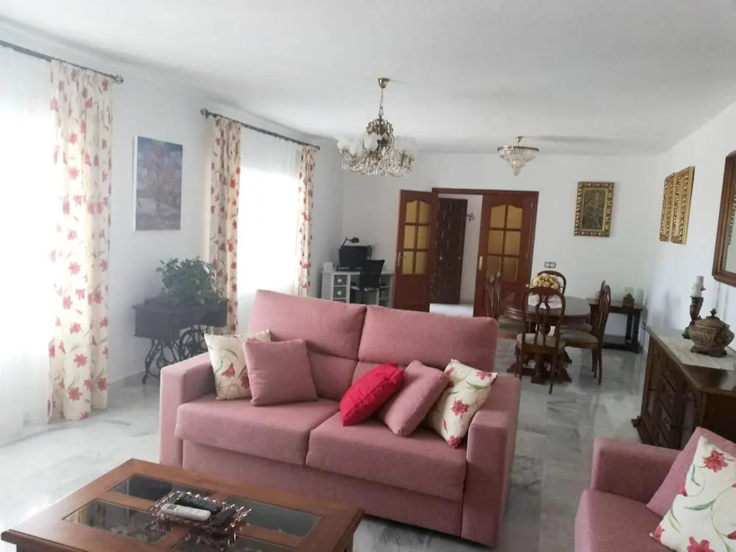 Villa With 5 Bedrooms in Istán, With Wonderful Lake View, Private Pool, Enclosed Garden - 15 km From the Beach