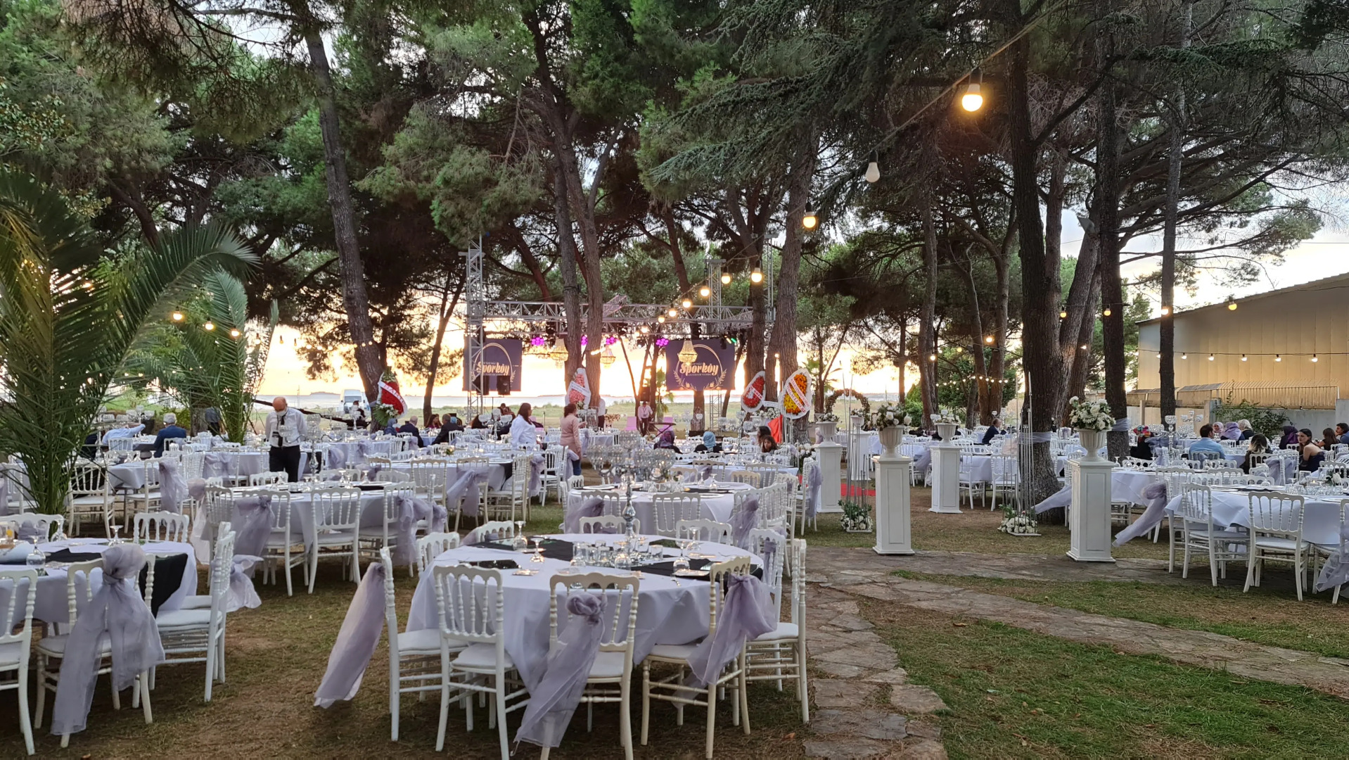 Sporköy Hotel & Beach Club