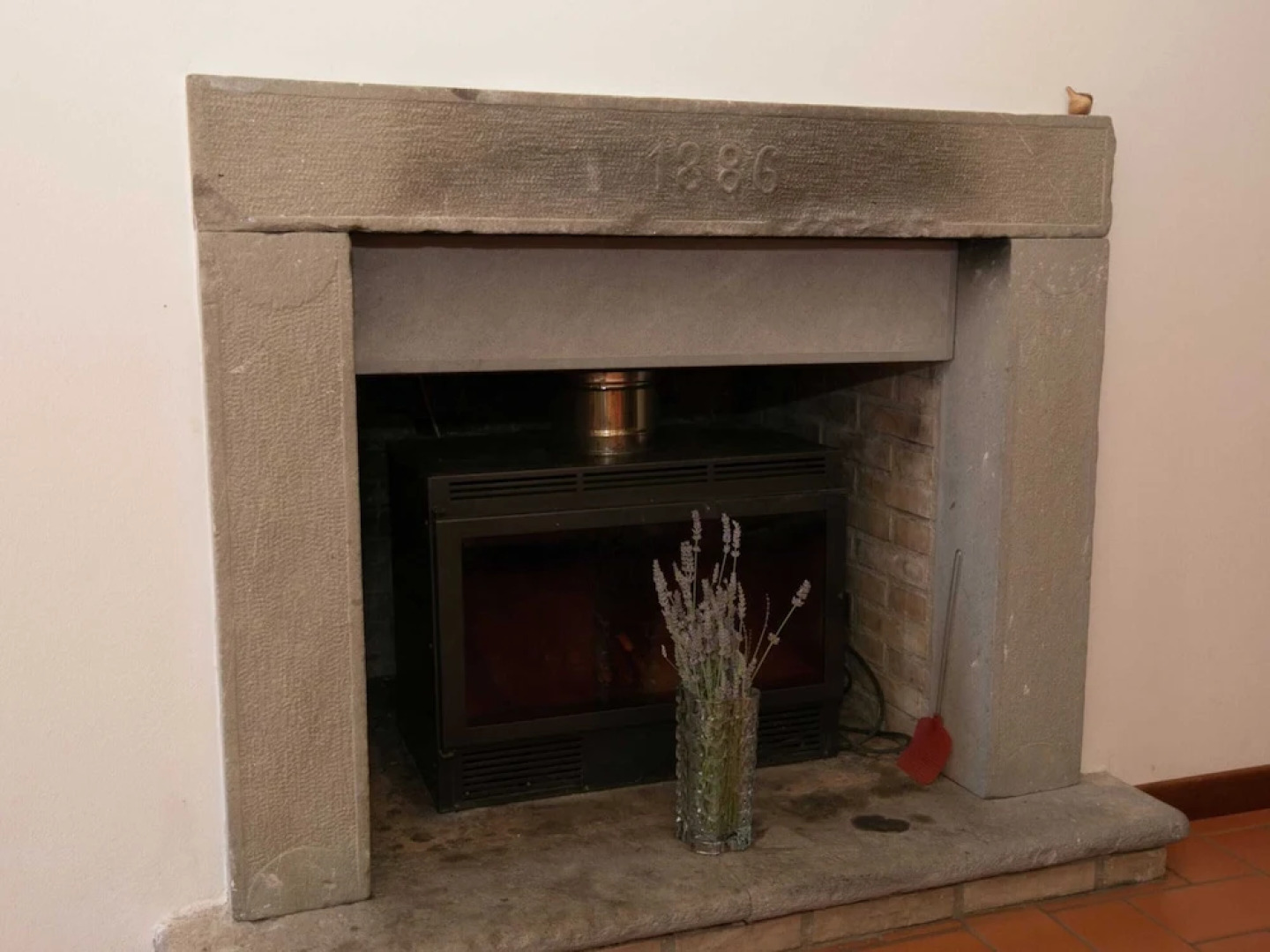 Spacious Farmhouse in Ficulle with Swimming Pool