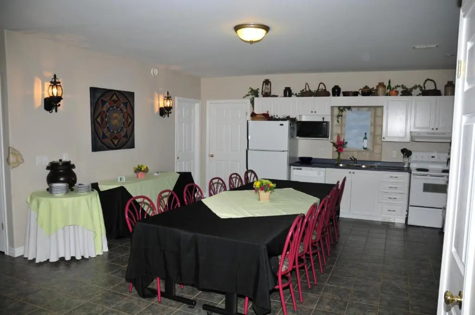 Golden Pathways Retreat and B&B