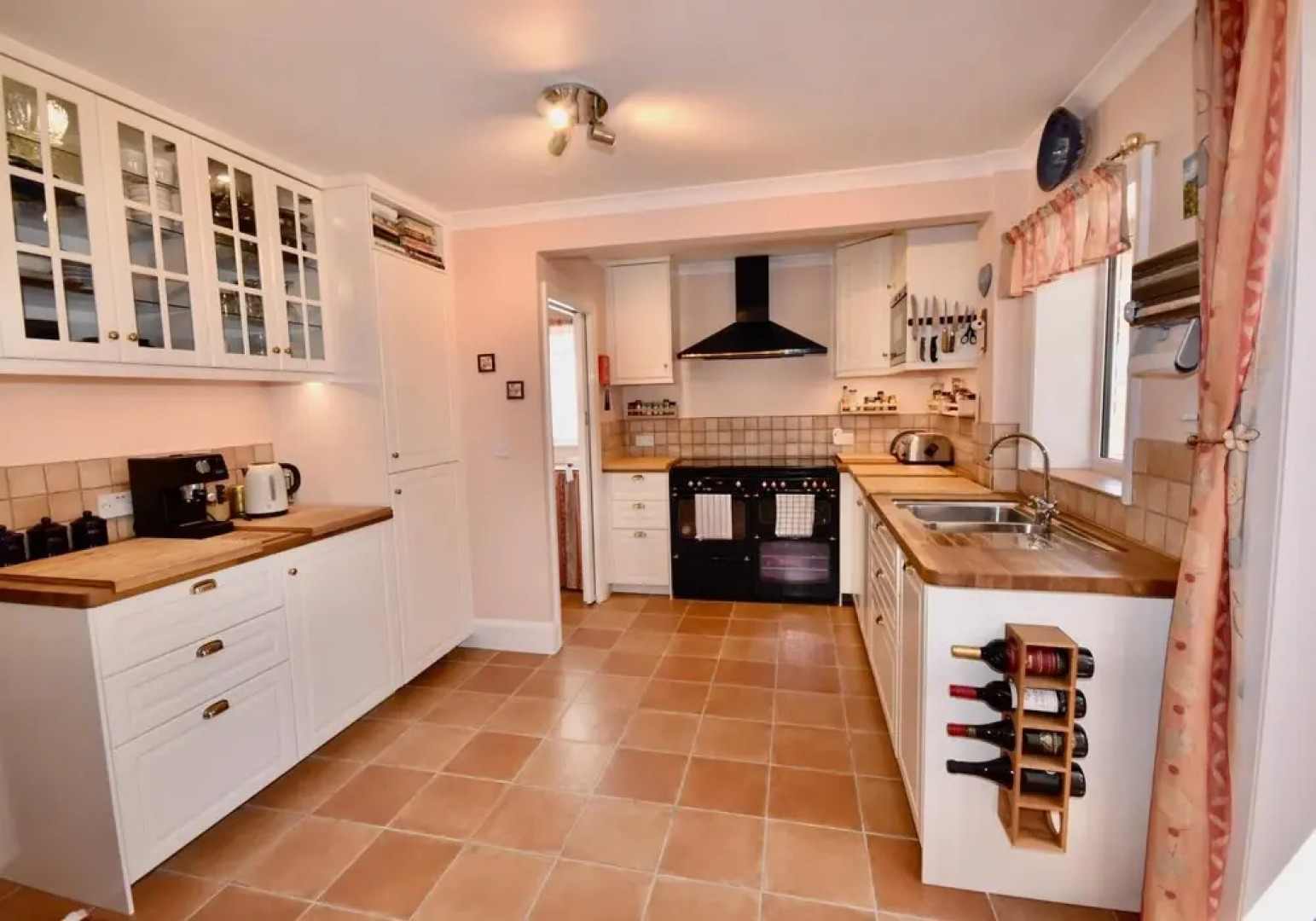 Anchor Down Cottage the Perfect Seaside Retreat Sleeps 4 Beach 2 Mins