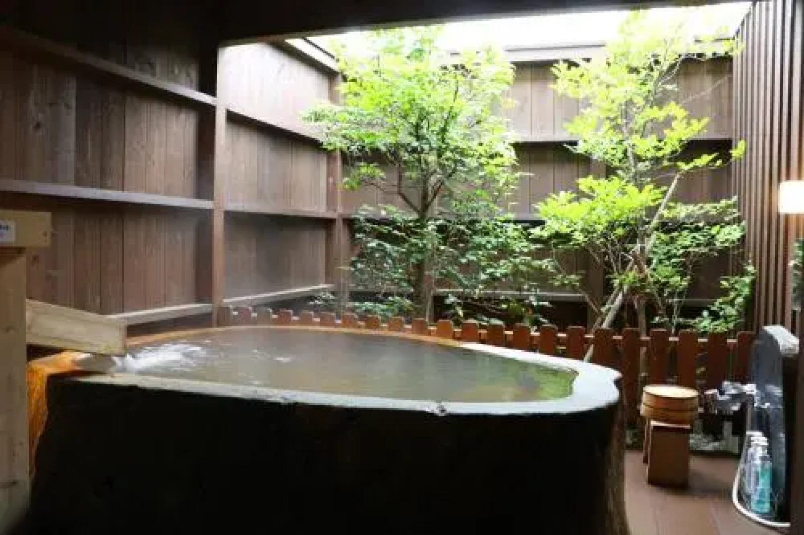 Hoshiakari No Yado Mahoroba