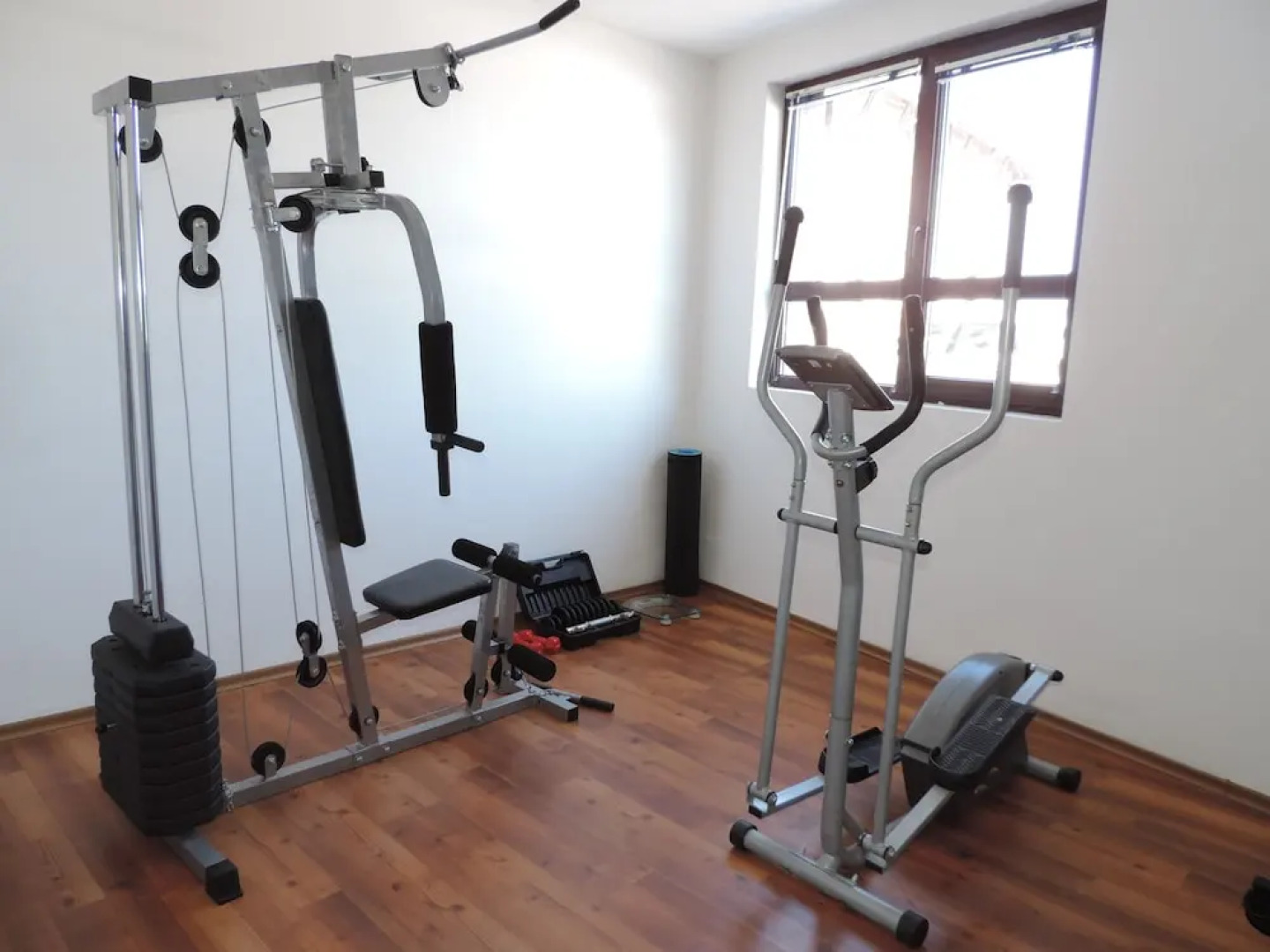 Gondola Apartments & Suites