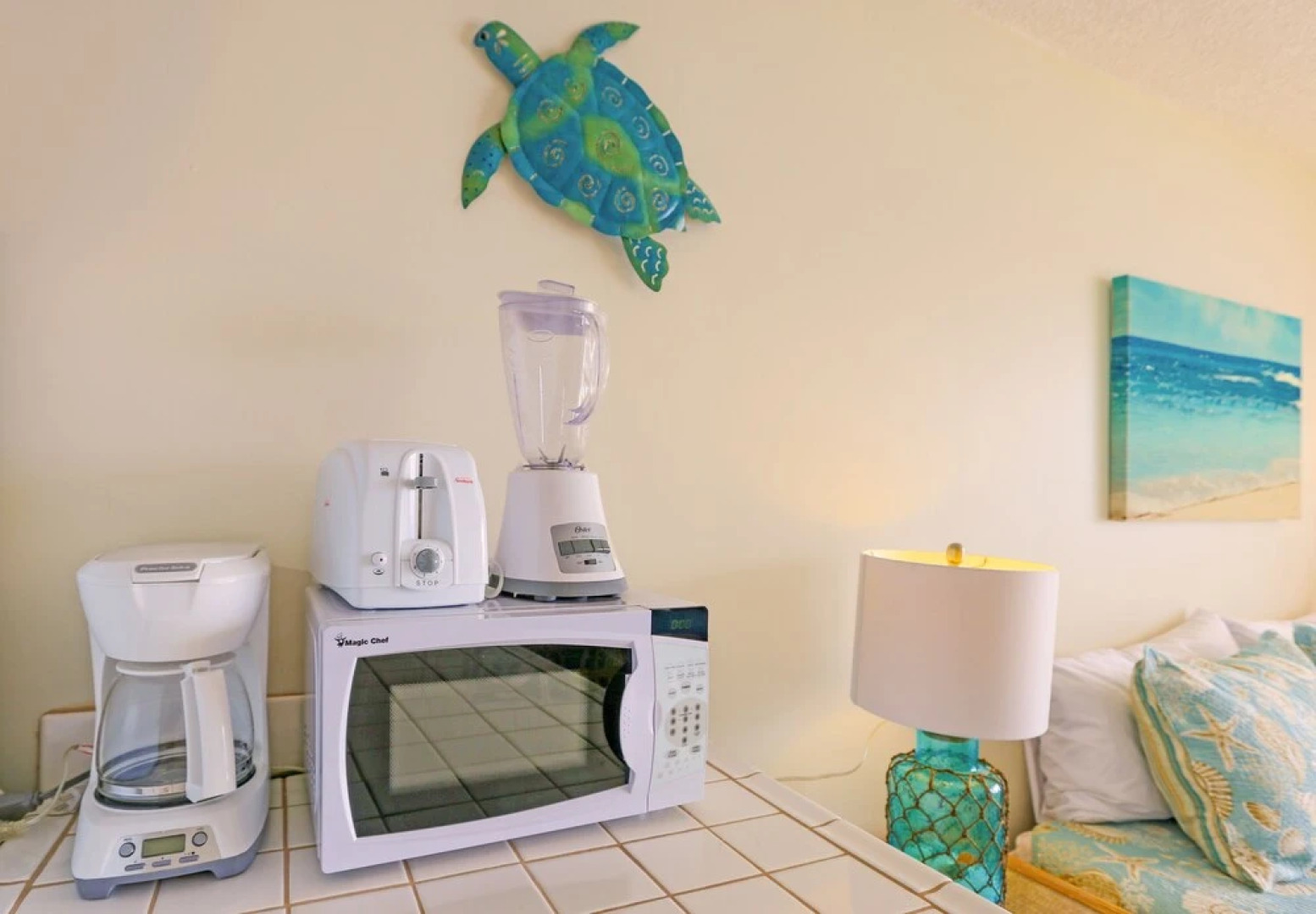 Valley Isle #806 Studio Bedroom Condo by RedAwning