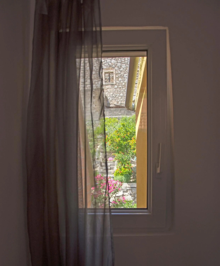 Mediterranean terrace apartment with Bikes & SUP