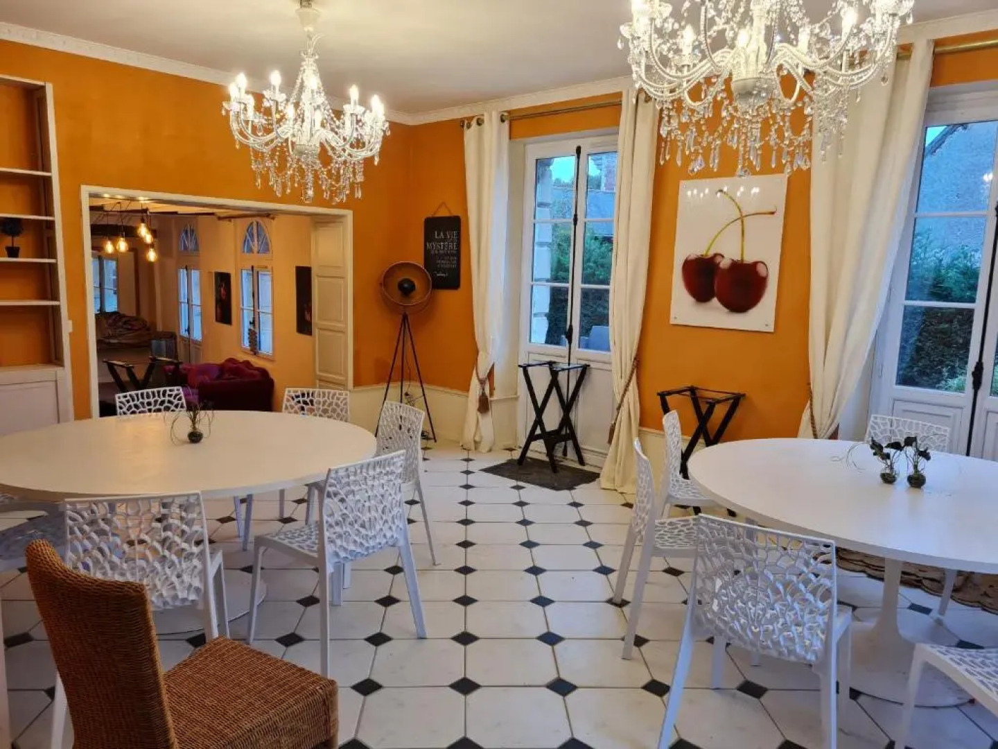 La Fuye du Chateau de Jallanges pour 17 personnes