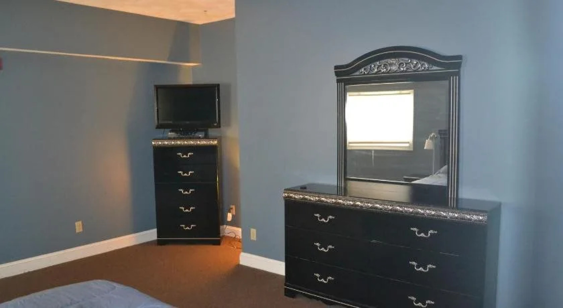 Rally Point Inn And Pub