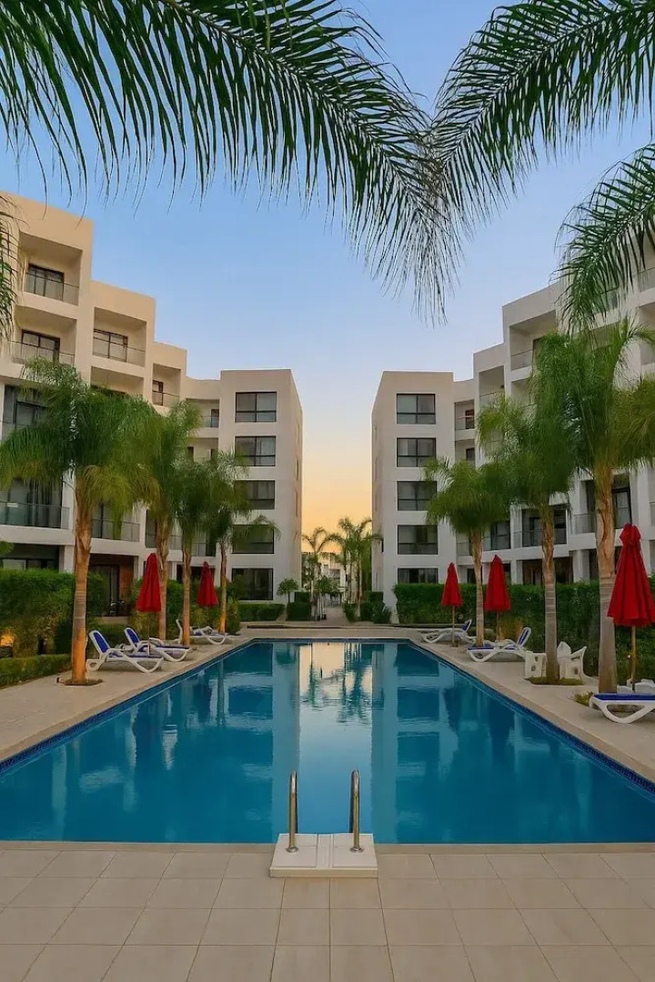 1relax in a Fully Equipped Beachfront Chalet